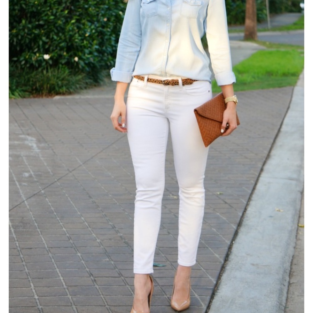 White jeans 👖